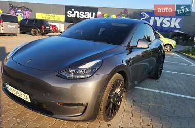 Внедорожник / Кроссовер Tesla Model Y 2021 в 