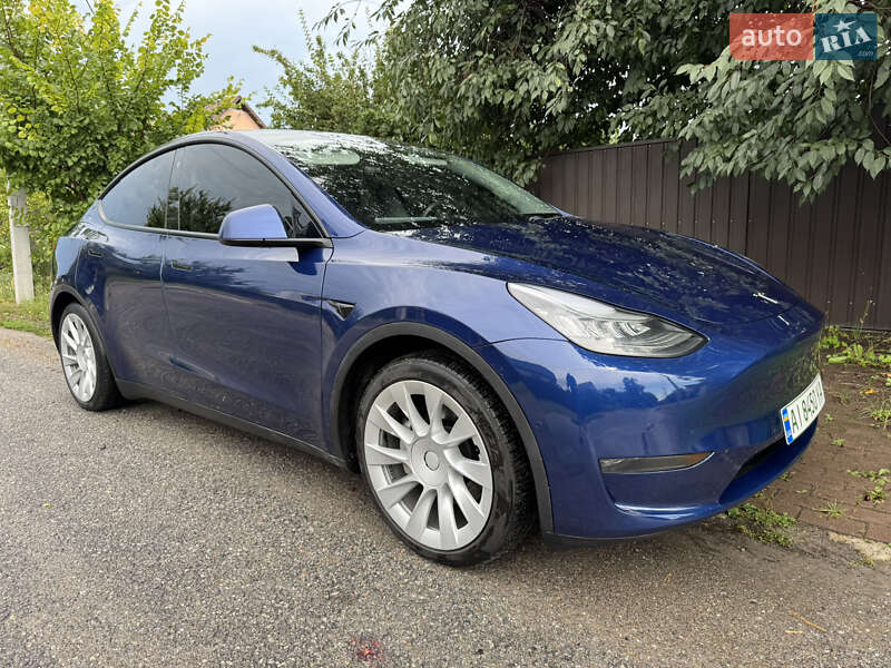 Tesla Model Y 2020