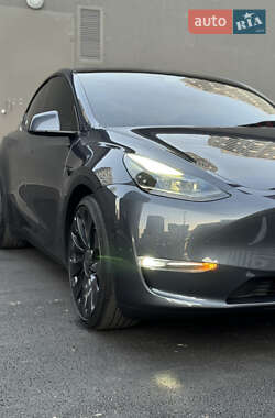 Внедорожник / Кроссовер Tesla Model Y 2022 в 