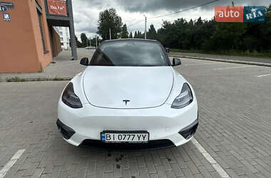 Tesla Model Y 2020