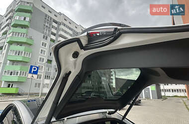 Внедорожник / Кроссовер Tesla Model Y 2020 в 