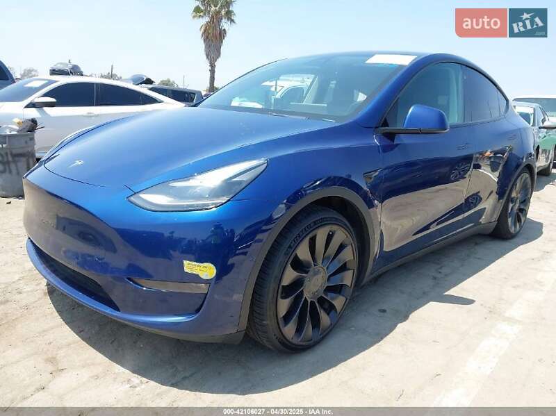 Tesla Model Y 2022