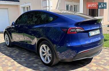 Внедорожник / Кроссовер Tesla Model Y 2021 в 
