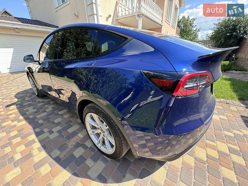 Внедорожник / Кроссовер Tesla Model Y 2021 в Белой Церкви