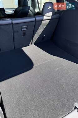 Внедорожник / Кроссовер Tesla Model Y 2021 в 