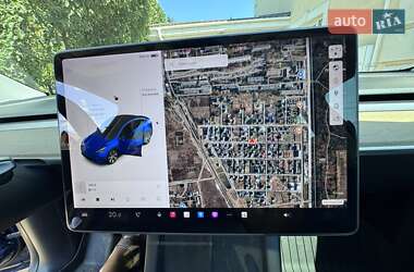 Внедорожник / Кроссовер Tesla Model Y 2021 в 