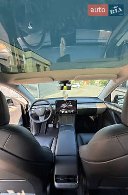 Внедорожник / Кроссовер Tesla Model Y 2022 в Днепре