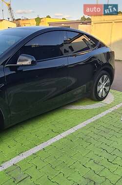 Внедорожник / Кроссовер Tesla Model Y 2023 в 