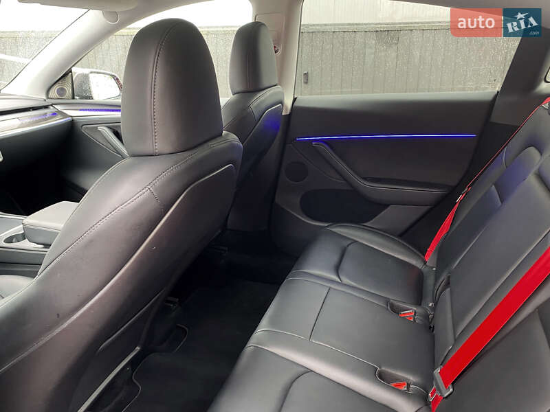 Внедорожник / Кроссовер Tesla Model Y 2023 в Львове фото 27 Внедорожник / Кроссовер Tesla Model Y 2023 в Львове