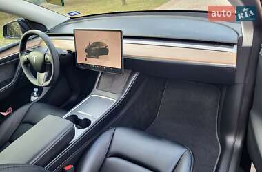 Внедорожник / Кроссовер Tesla Model Y 2023 в 
