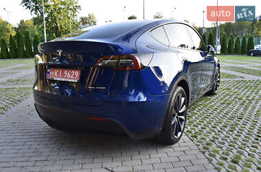 Внедорожник / Кроссовер Tesla Model Y 2024 в 