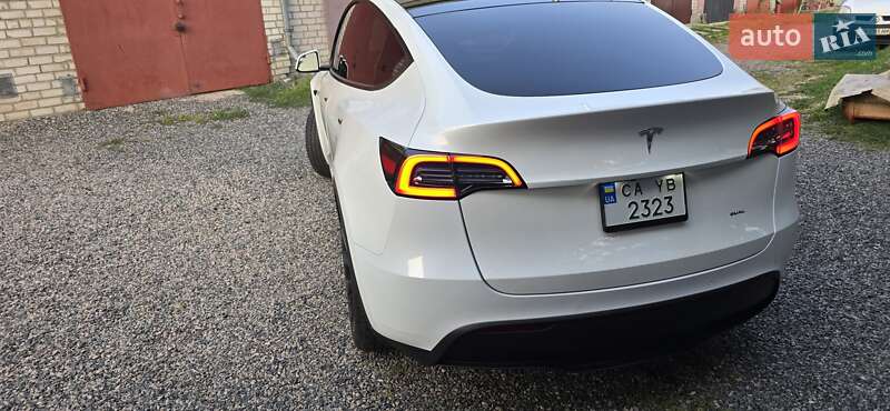 Позашляховик / Кросовер Tesla Model Y 2021 в Черкасах