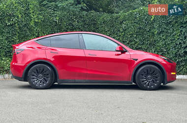 Внедорожник / Кроссовер Tesla Model Y 2023 в 