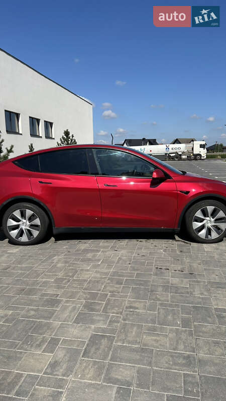 Внедорожник / Кроссовер Tesla Model Y 2022 в Луцке
