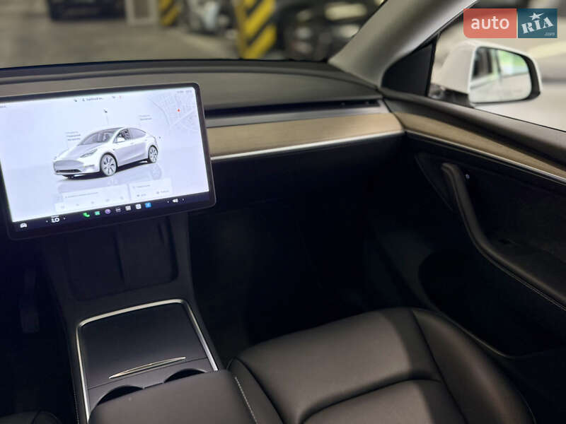 Внедорожник / Кроссовер Tesla Model Y 2023 в Харькове