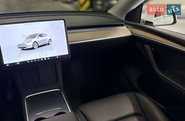 Внедорожник / Кроссовер Tesla Model Y 2023 в 