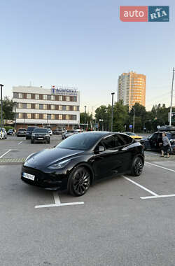 Внедорожник / Кроссовер Tesla Model Y 2023 в 