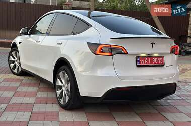 Внедорожник / Кроссовер Tesla Model Y 2021 в 