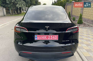 Внедорожник / Кроссовер Tesla Model Y 2022 в 