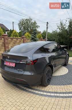 Внедорожник / Кроссовер Tesla Model Y 2022 в 