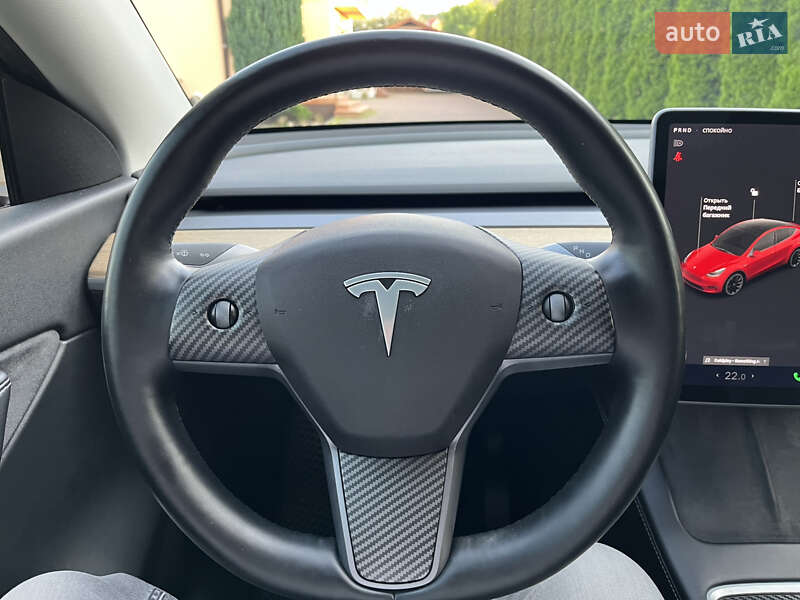 Внедорожник / Кроссовер Tesla Model Y 2021 в Львове