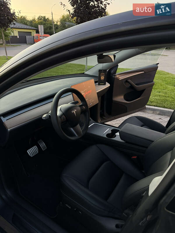 Внедорожник / Кроссовер Tesla Model Y 2023 в Виннице