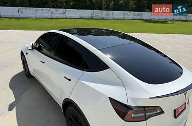 Внедорожник / Кроссовер Tesla Model Y 2021 в 