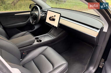 Внедорожник / Кроссовер Tesla Model Y 2023 в 