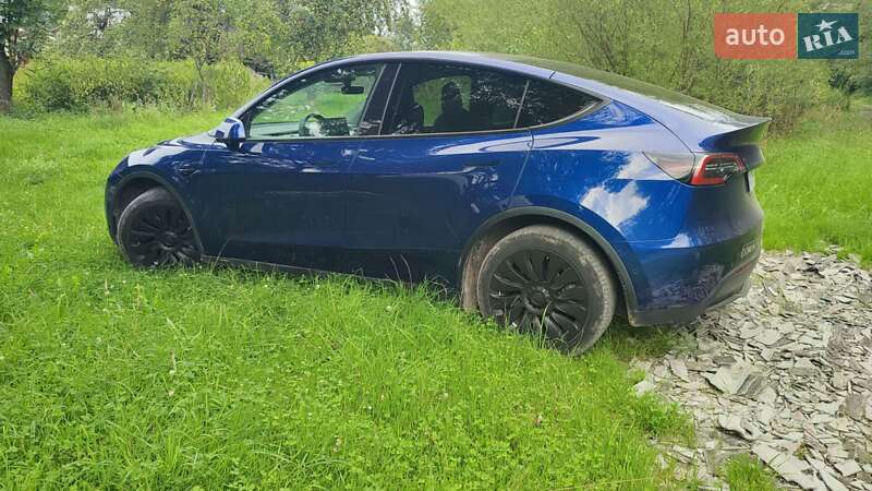 Внедорожник / Кроссовер Tesla Model Y 2022 в Ивано-Франковске фото 8 Внедорожник / Кроссовер Tesla Model Y 2022 в Ивано-Франковске