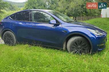 Позашляховик / Кросовер Tesla Model Y 2022 в Івано-Франківську