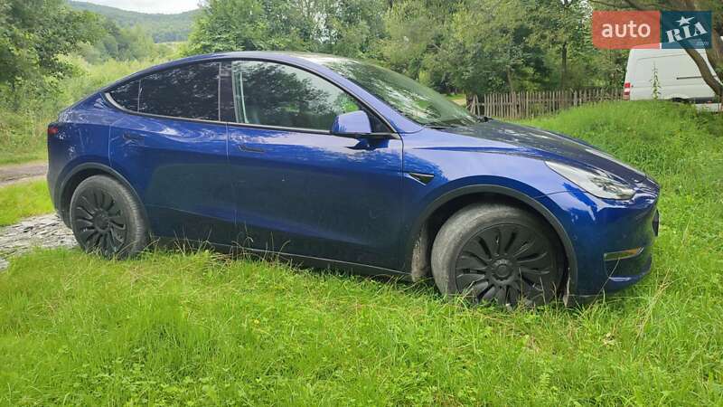 Внедорожник / Кроссовер Tesla Model Y 2022 в Ивано-Франковске фото 12 Внедорожник / Кроссовер Tesla Model Y 2022 в Ивано-Франковске