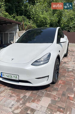 Tesla Model Y 2021