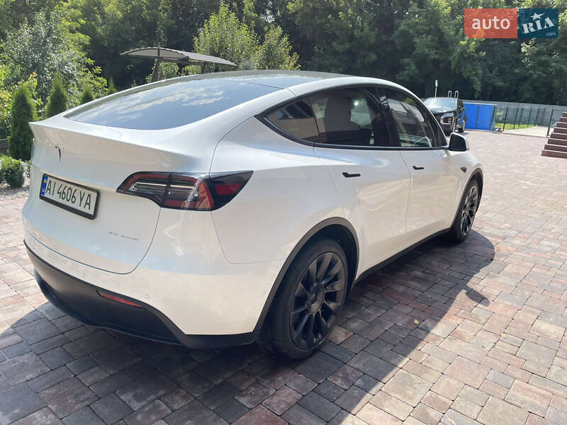 Внедорожник / Кроссовер Tesla Model Y 2021 в Белой Церкви