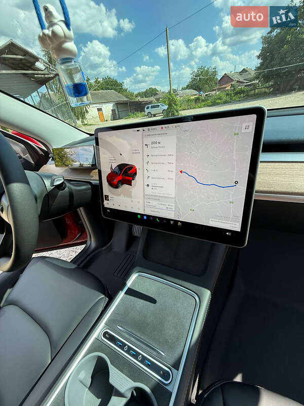Внедорожник / Кроссовер Tesla Model Y 2024 в Одессе