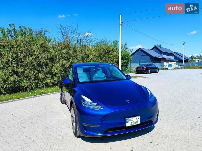 Внедорожник / Кроссовер Tesla Model Y 2022 в Каменец-Подольском