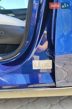 Внедорожник / Кроссовер Tesla Model Y 2022 в 