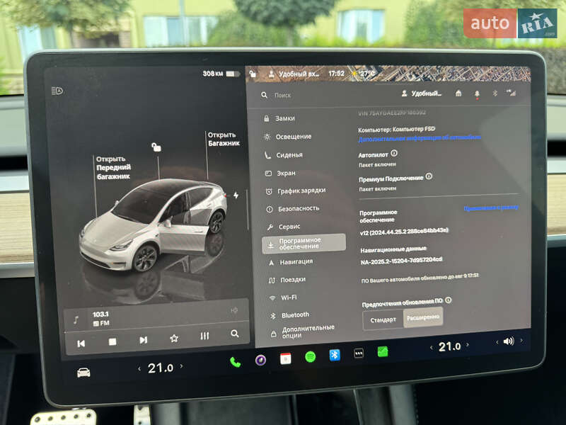 Внедорожник / Кроссовер Tesla Model Y 2024 в Киеве