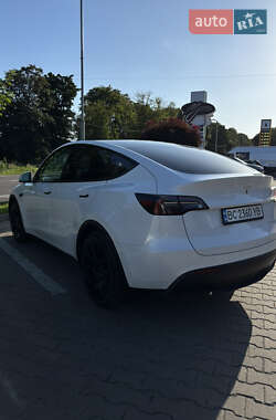 Внедорожник / Кроссовер Tesla Model Y 2022 в Львове