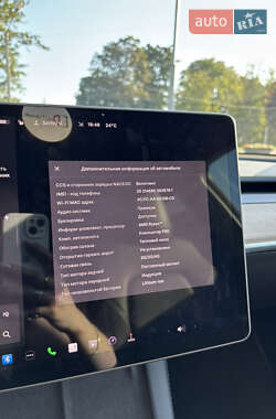 Позашляховик / Кросовер Tesla Model Y 2022 в 
