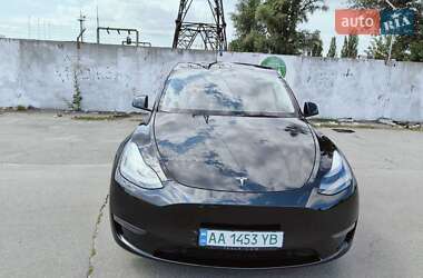Внедорожник / Кроссовер Tesla Model Y 2022 в 