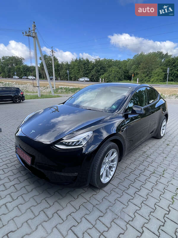 Внедорожник / Кроссовер Tesla Model Y 2022 в Львове фото 2 Внедорожник / Кроссовер Tesla Model Y 2022 в Львове