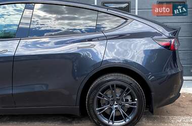 Внедорожник / Кроссовер Tesla Model Y 2024 в 