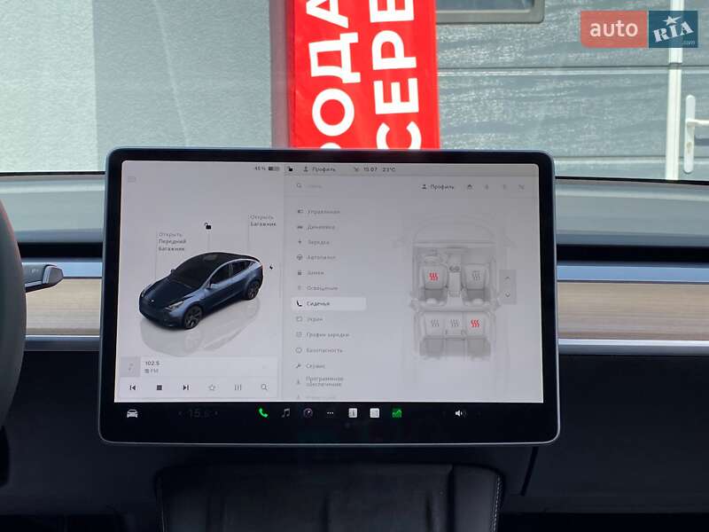 Внедорожник / Кроссовер Tesla Model Y 2024 в Киеве