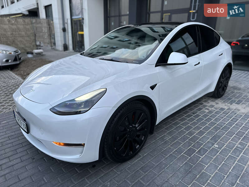Внедорожник / Кроссовер Tesla Model Y 2023 в Ровно