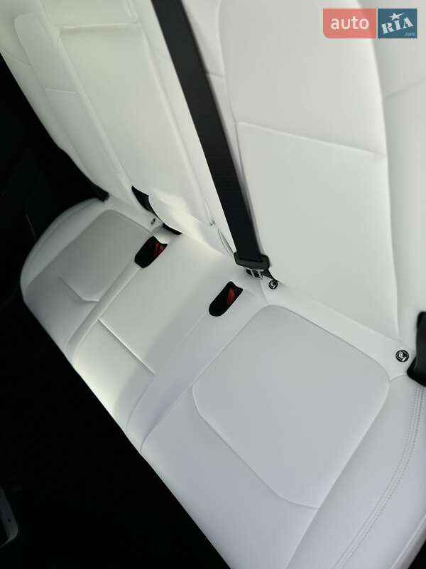 Внедорожник / Кроссовер Tesla Model Y 2024 в Ковеле фото 30 Внедорожник / Кроссовер Tesla Model Y 2024 в Ковеле