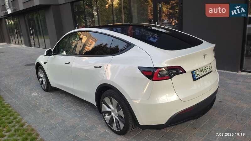 Внедорожник / Кроссовер Tesla Model Y 2020 в Ивано-Франковске