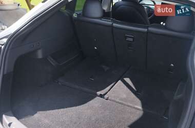 Внедорожник / Кроссовер Tesla Model Y 2021 в 