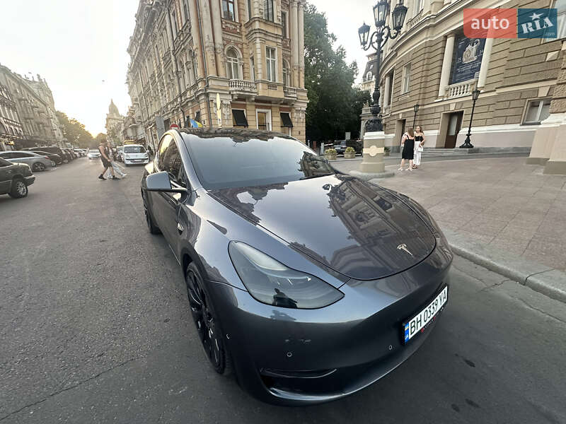 Внедорожник / Кроссовер Tesla Model Y 2022 в Одессе