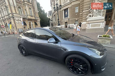 Внедорожник / Кроссовер Tesla Model Y 2022 в 
