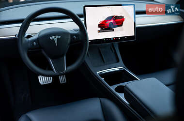Внедорожник / Кроссовер Tesla Model Y 2022 в 